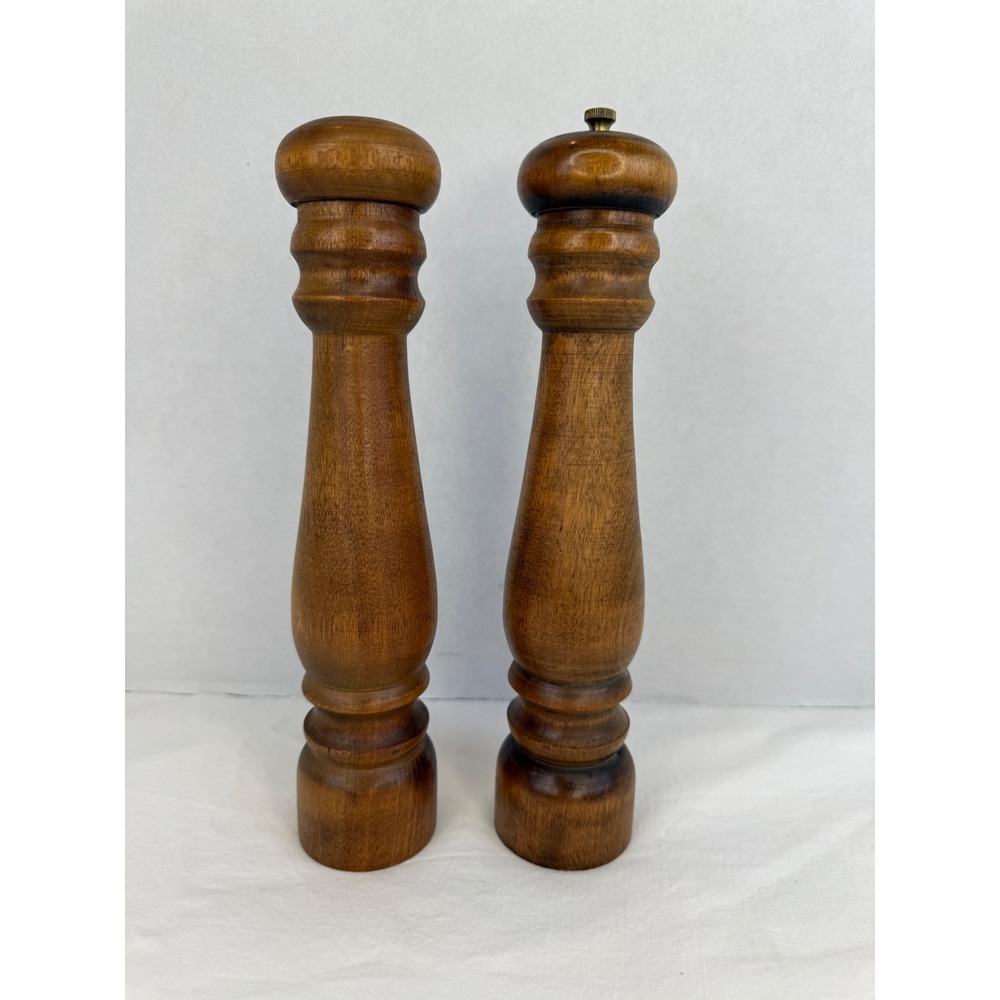Vintage Wooden Salt Shaker and Pepper Mill Set Made in Japan Tall Turned Wood‎